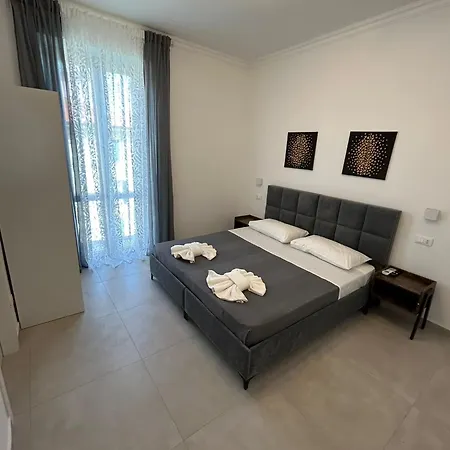 Ania 3* La Spezia