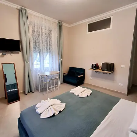 Πανσιόν Ania 3*