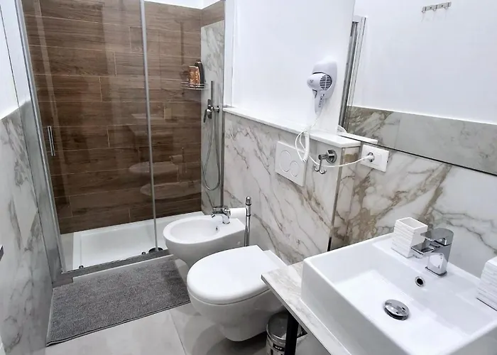 Ania بيت ضيافة لا سبيتسْيا