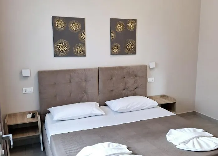 Ania 3* لا سبيتسْيا